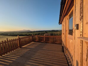 Terrace/patio - Hafan Gelli Sheperds Hut - Tudwal (Pwllheli)