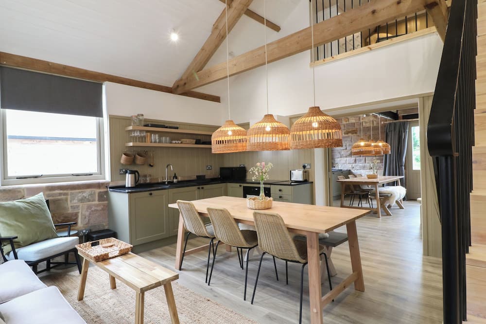 Elm Cottage - Fold Yards - Windley