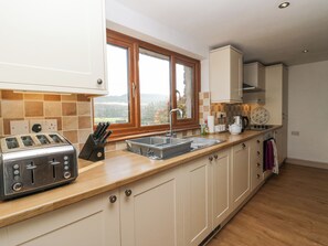 Fridge, dishwasher, electric kettle, toaster