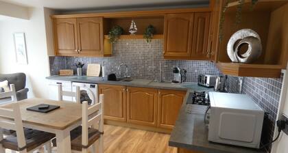 Flat 1, Sandridge Court