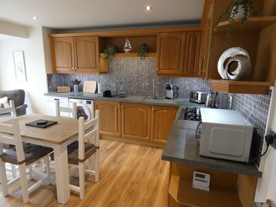 플랫 1, 샌드리지 코트