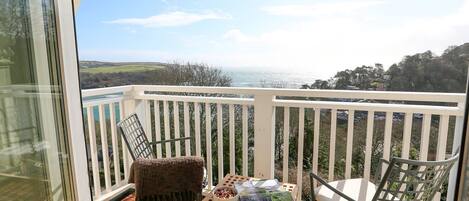 Cottage | Front of property