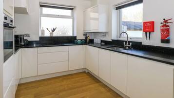 Fridge, dishwasher, electric kettle, toaster