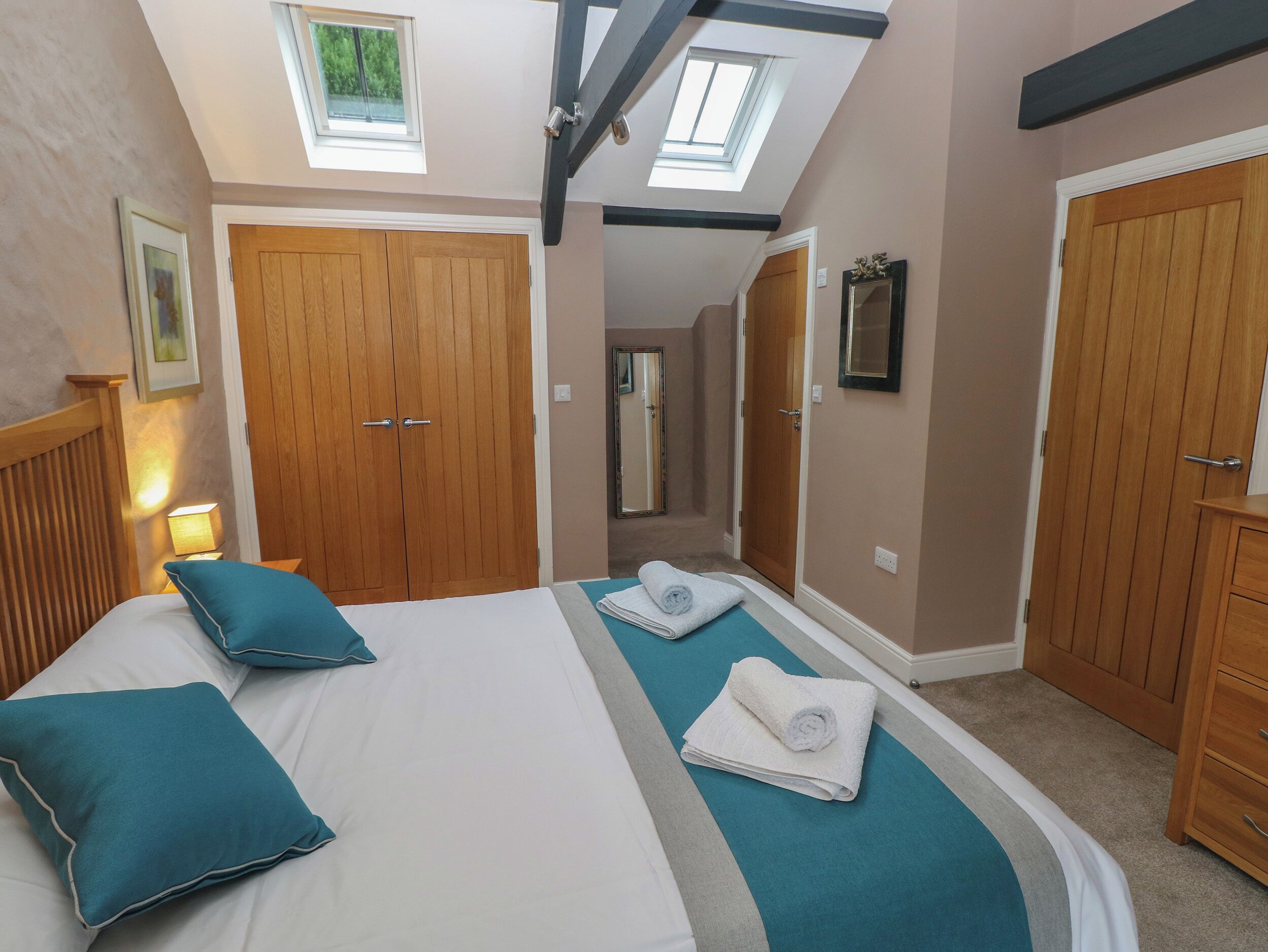 1 多间卧室、特色装修、特色家居、免费 WiFi