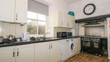 Fridge, dishwasher, electric kettle, toaster