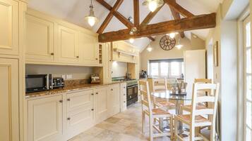 Réfrigérateur, lave-vaisselle