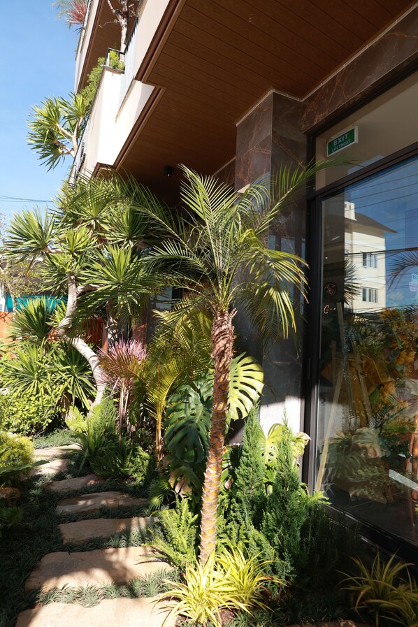 Exterior - Cozy Garden Boutique hotel (Da Lat)