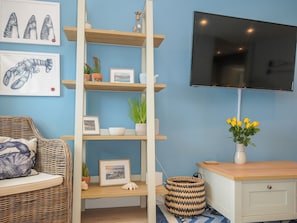 Interior - Coastal Haven (Bude)