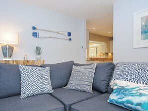 Living area - Coastal Haven (Bude)