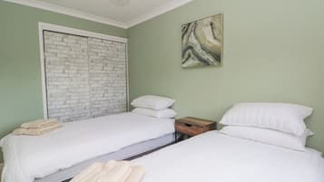 2 bedrooms, individually decorated, individually furnished, free WiFi