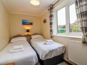 2 slaapkamers, individueel gedecoreerd, individueel gemeubileerd