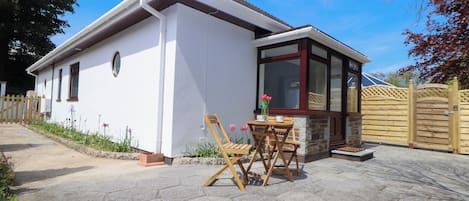 屋外ダイニングエリア