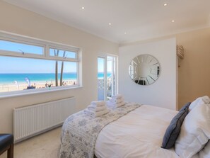 2 bedrooms, individually decorated, individually furnished, free WiFi - Seaspray (St Ives)