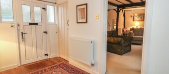 Poppy Cottage