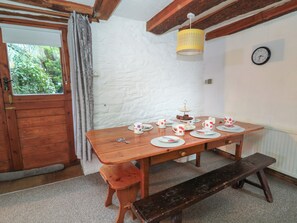 Dining - Ty Ceffylau (Llanybydder)