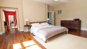 7 bedrooms, individually decorated, individually furnished, free WiFi