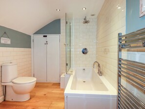 Shower - Willow View (Wadebridge)