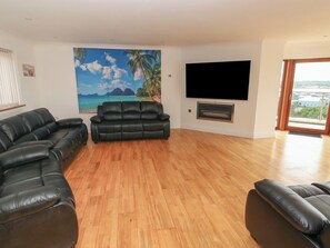 Living area - Preseli Heights (Pembroke Dock)