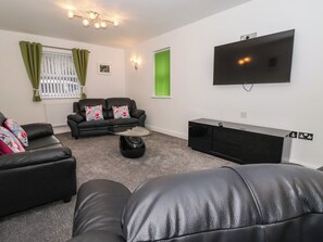 Living area - 4 Manor Garth (Withernsea)