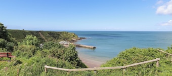 Ty'n Pwll Farm