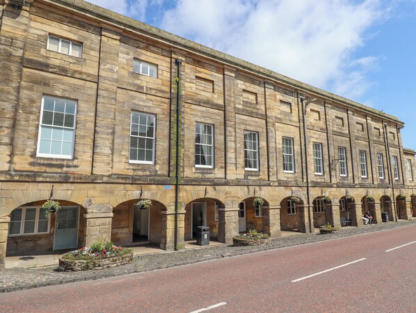 Exterior - The Wizard's Chamber (Alnwick)