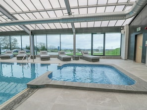 Indoor pool - Luxury Lodge 62 (Rhyl)