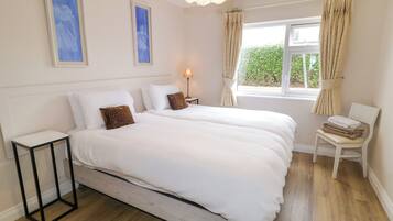 5 bedrooms, individually decorated, individually furnished, free WiFi