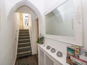 Interior - Acorn Cottage (Windermere)