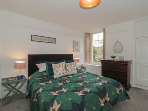 3 quartos, individualmente decorados, individualmente mobiliados