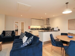 Cottage | Interior - 39 Dart Marina (Dartmouth)