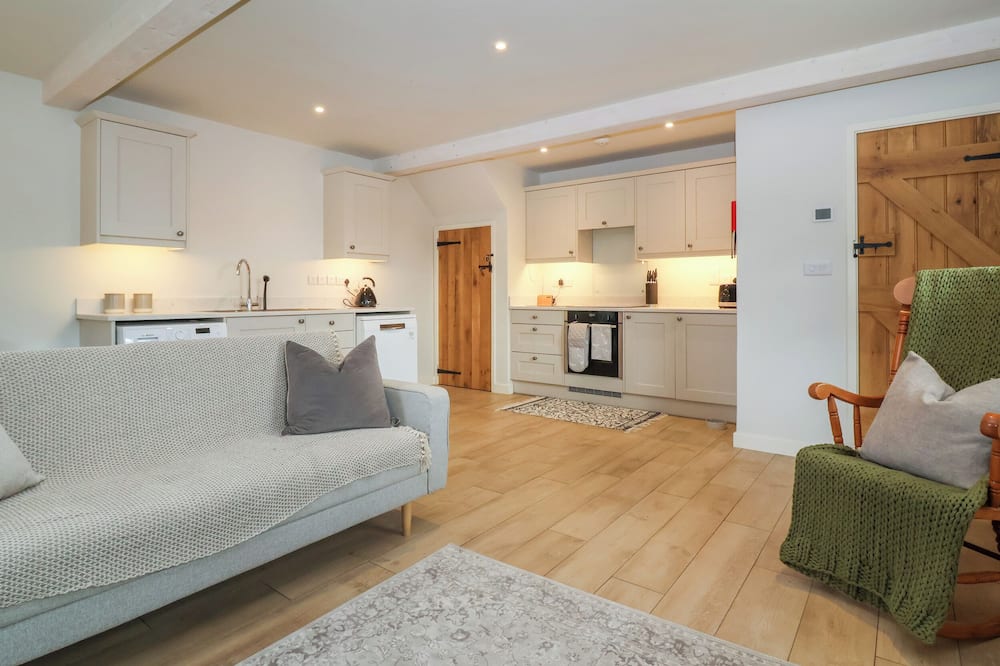8 Rookhaye - Compton Chamberlayne