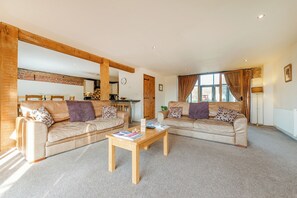 Living area - Teal (Beccles)