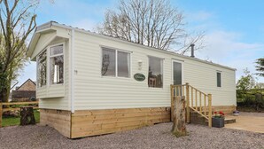 Exterior - Grandads Shack (Pontypool)
