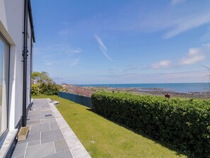 Property grounds - Sea and Sky (Donaghadee)