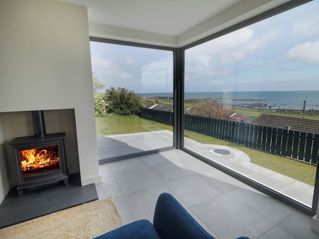 Interior. Sea and Sky