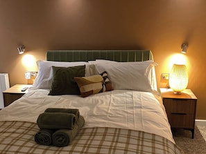 1 chambre, décoration personnalisée, ameublement personnalisé