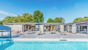 Småhus | Basseng | Utendørsbasseng