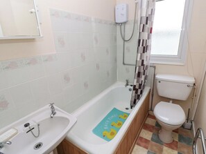 Shower - The Chalet (Pembroke)