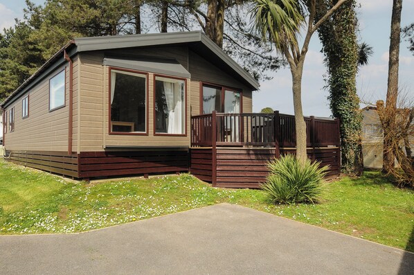 Exterior - Lodge 15 at Landscove Holiday Park (Brixham)