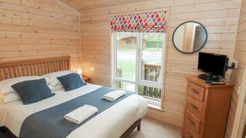 2 phòng ngủ, trang trí khác biệt