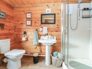 Shower - Mill Cabin Denant (Haverfordwest)