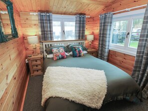 1 chambre, décoration personnalisée, ameublement personnalisé