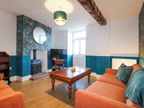 Living area - River Cottage (Derby)