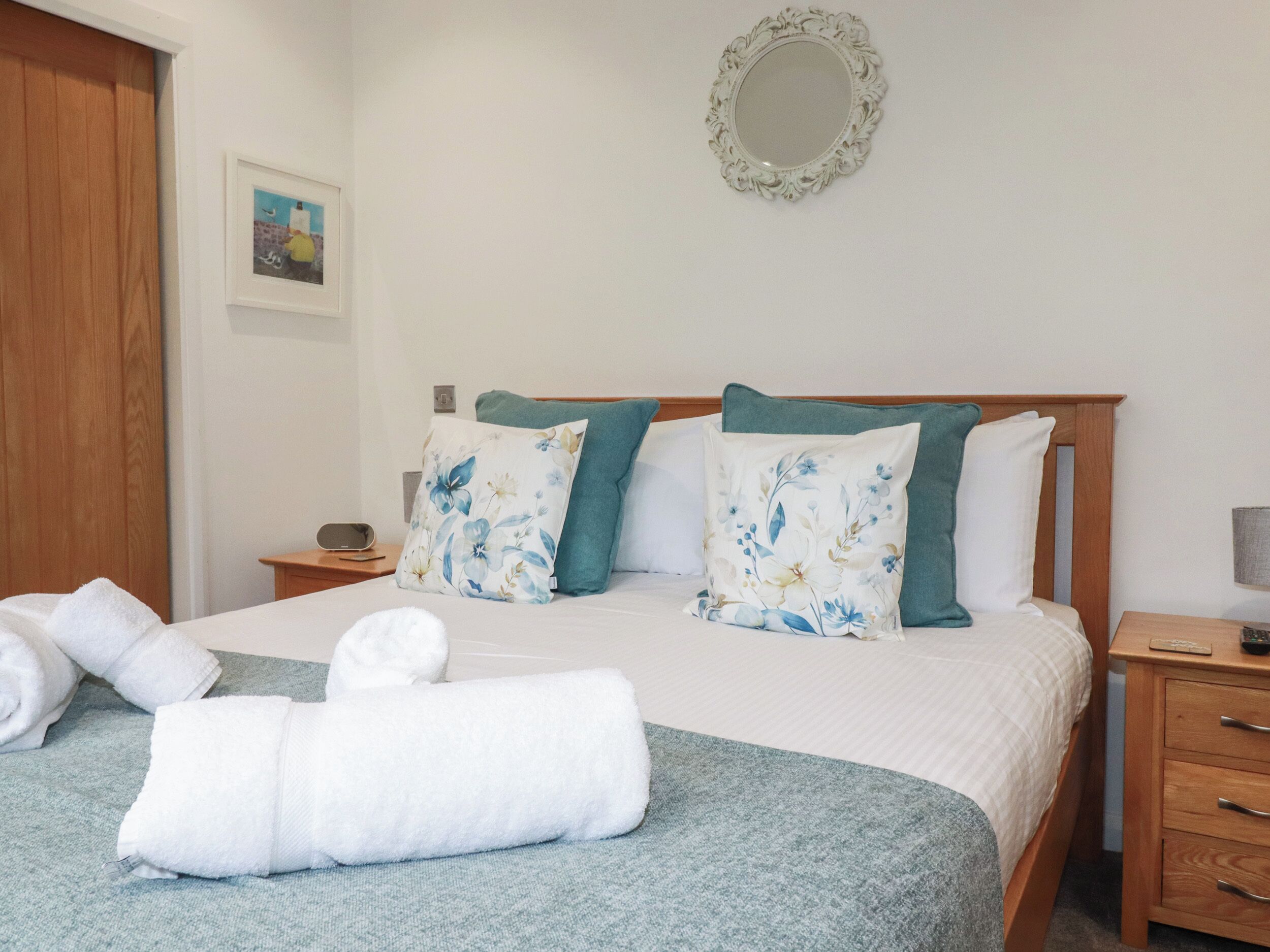 2 chambres, Wi-Fi gratuit, décoration personnalisée