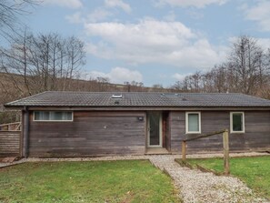 Exterior - 2 Miller's Island (Looe)