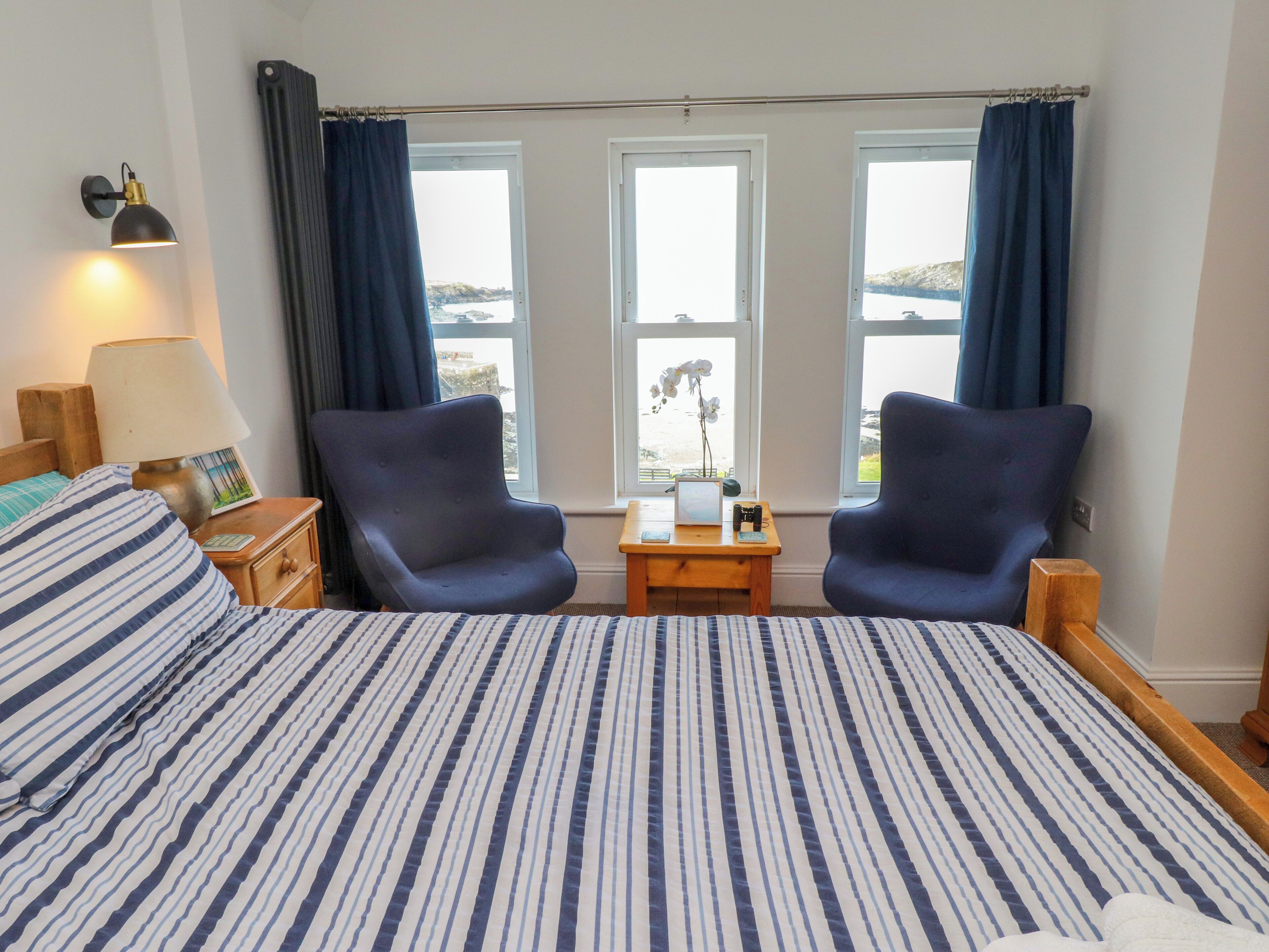 5 Schlafzimmer, individuell dekoriert, individuell eingerichtet