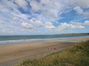 Beach - Grassholm View (Haverfordwest)