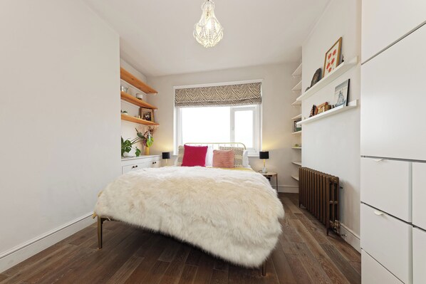 2 bedrooms, individually decorated, individually furnished, free WiFi