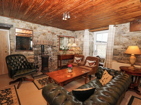 Interior - Upper Calffield Farmhouse (Haverfordwest)