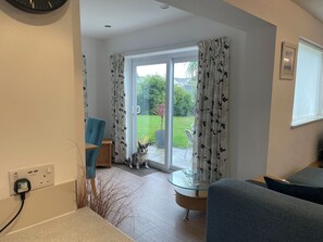 Interior - Maceley (Kingsbridge)